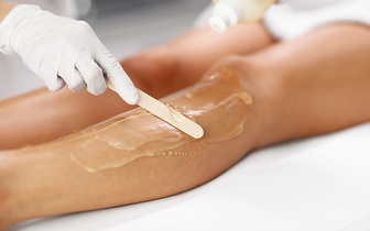 Sessão de Depilação a Cera: Pernas Inteiras + Virilha Normal + Axilas + Buço + Sobrancelhas por 14€ na Boavista!